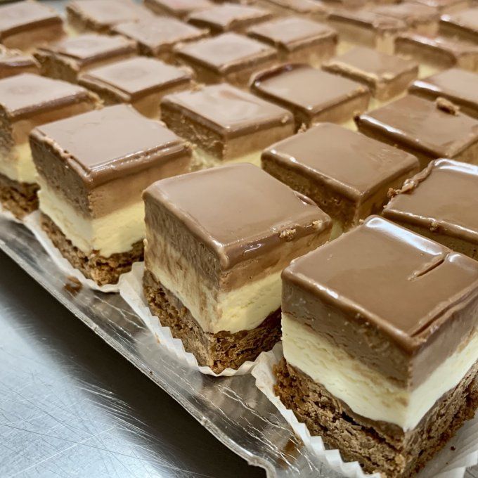 Bouchée entremets chocolats lait et blanc