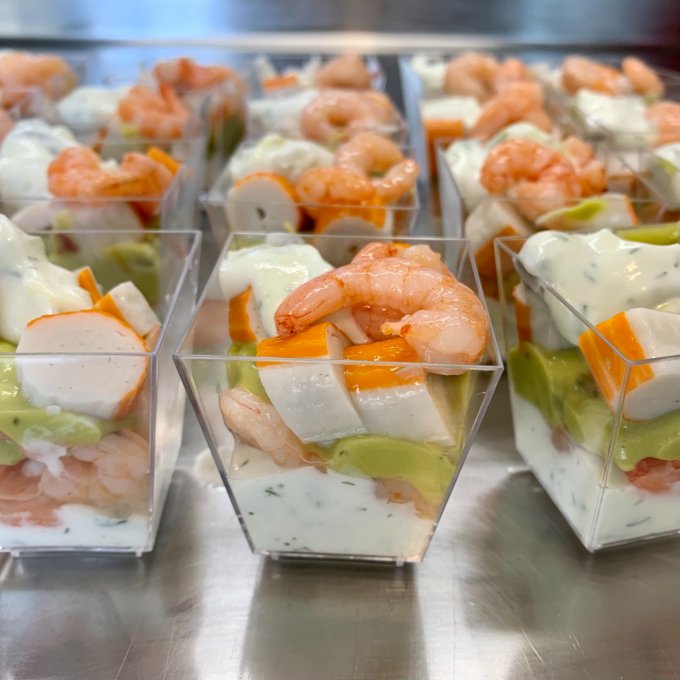 Verrine crevettes, surimi, concombre